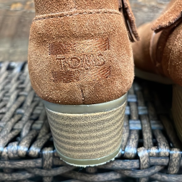 Toms Girls’ Youth Leila Cognac Suede Side Zip Block Heel Boots Size 12.5 - Picture 8 of 12
